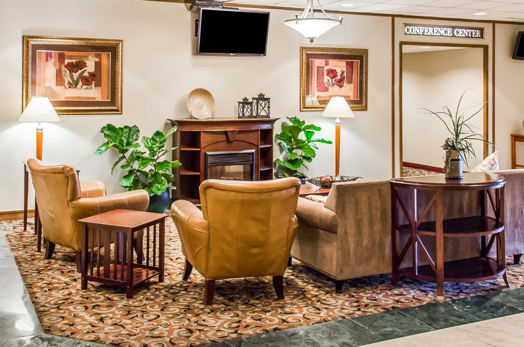 Norwood Inn Hudson Extérieur photo